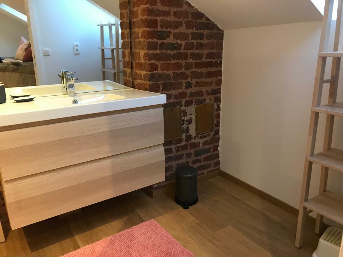 Ferienwohnung Le Saxo Cuivre Dinant Exterior foto