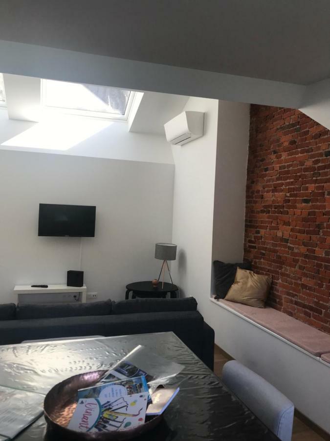 Ferienwohnung Le Saxo Cuivre Dinant Exterior foto